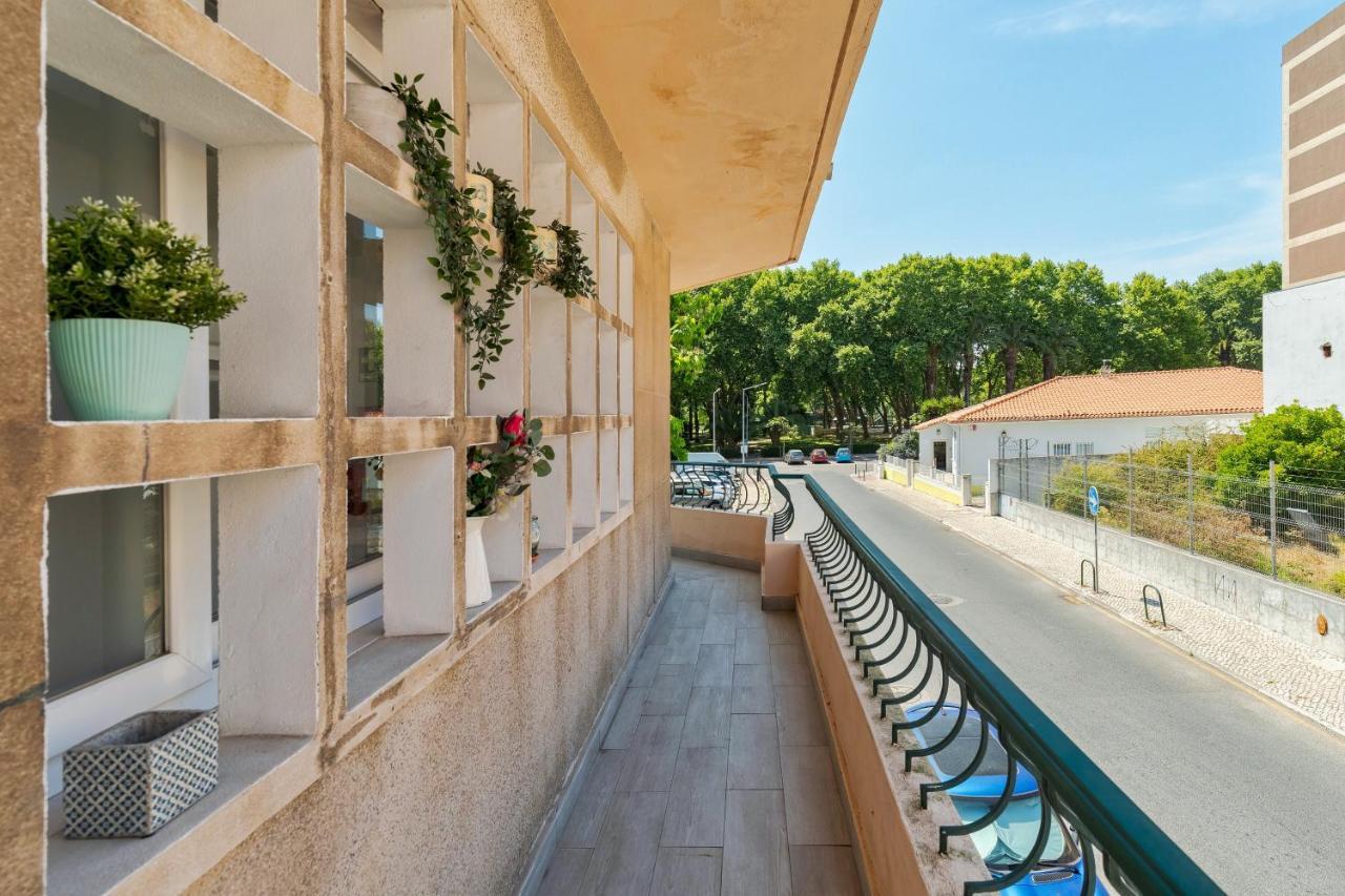 Апартаменти Setubal Downtown Garden Екстер'єр фото